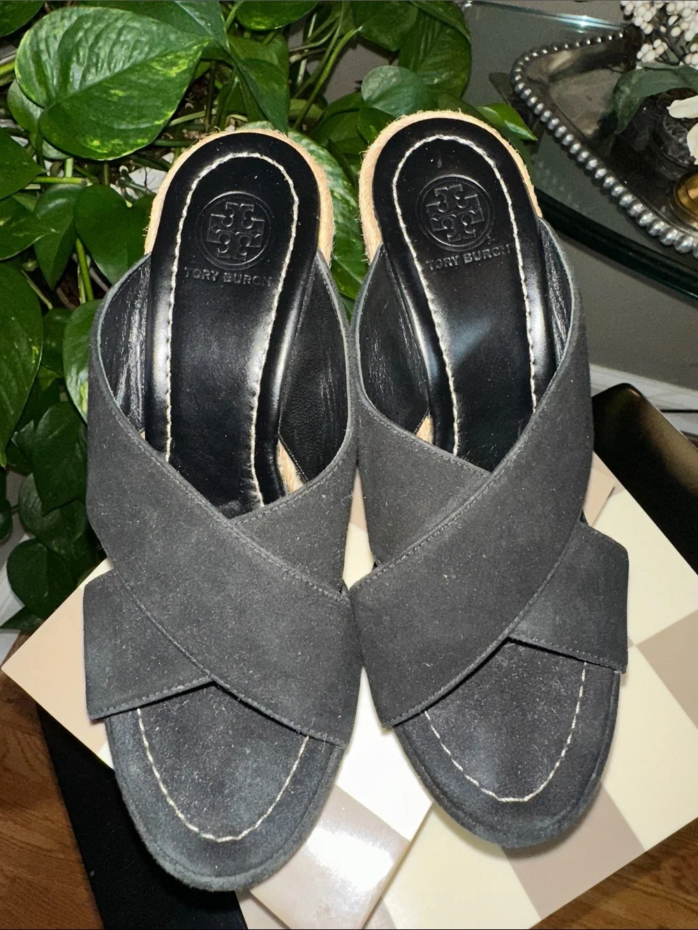Tory Burch Bailey Black Lancaster Suede  Leather Espadrille Wedge NWOT size 7 🖤